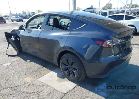 2024 Tesla Model Y Long Range Dual Motor All-Wheel Drive/Rwd из США, поврежденный, VIN 7SAYGDED0RF197366